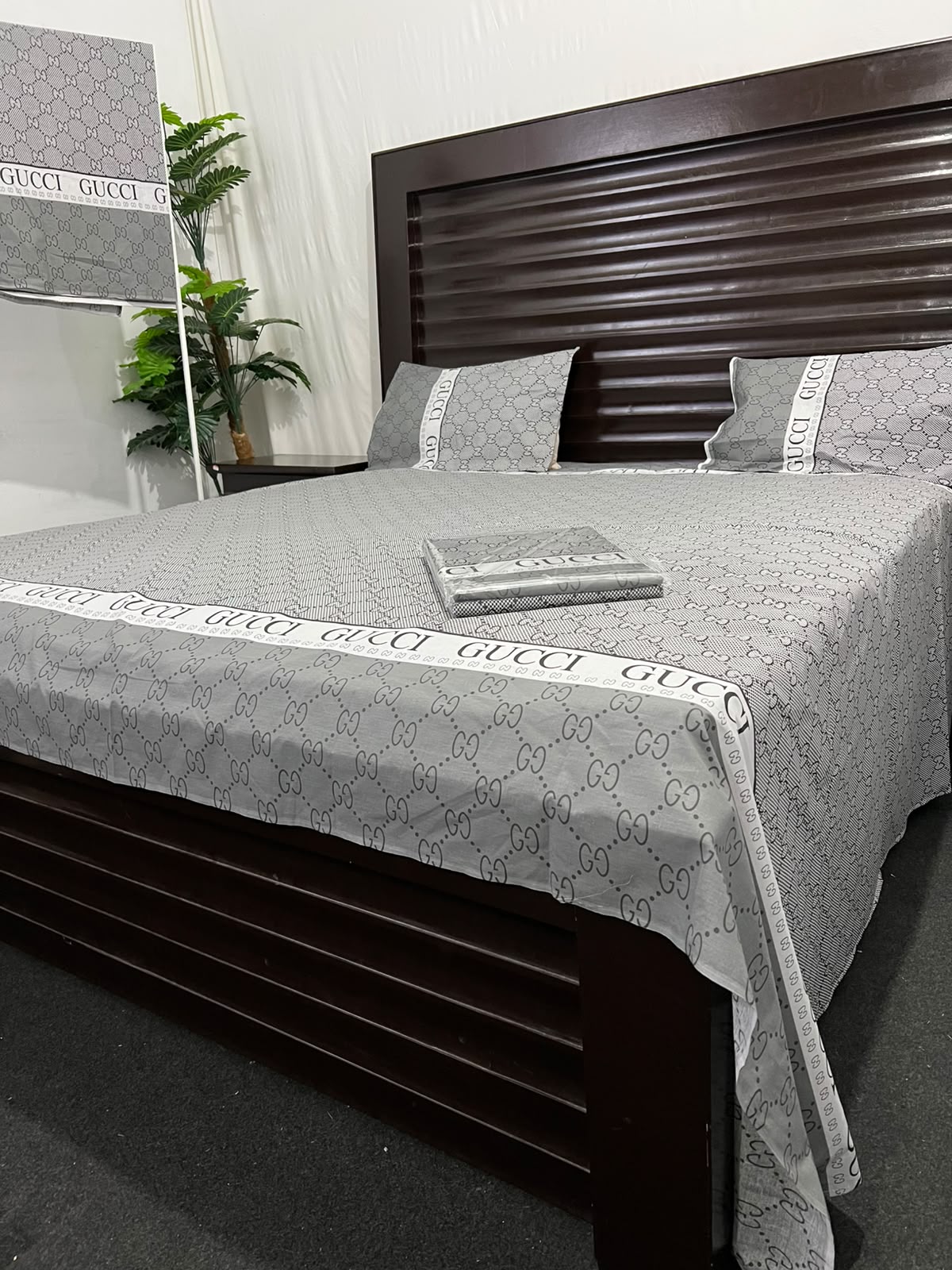 100% Pure Cotton Luxury Bedsheet – Soft, Breathable & Premium Quality