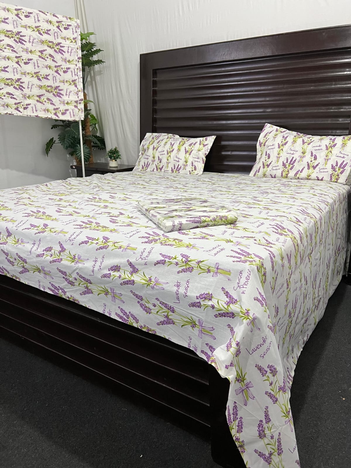 100% Pure Cotton Luxury Bedsheet – Soft, Breathable & Premium Quality