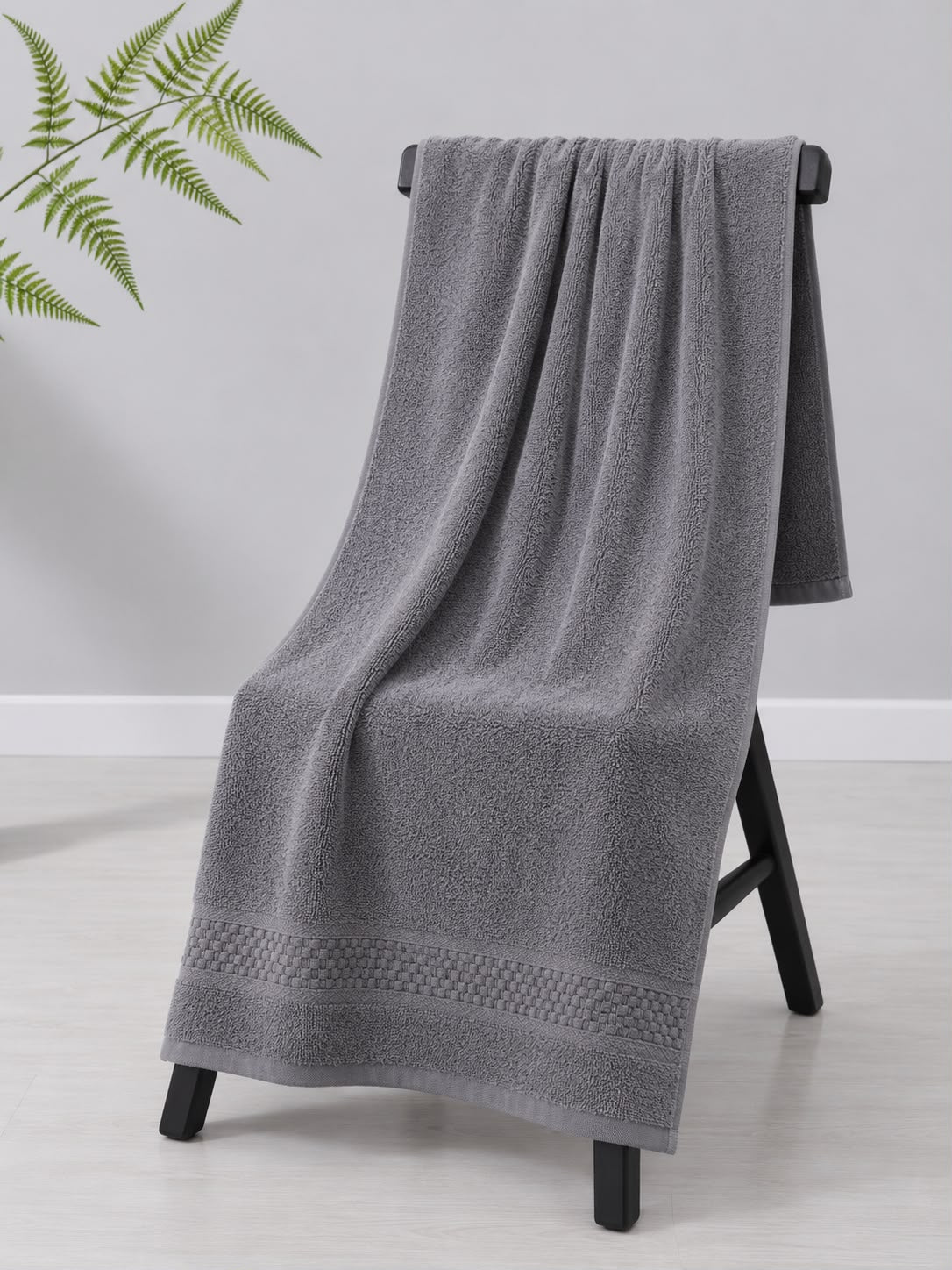Premium Cotton Bath Towel – Soft, Absorbent & Quick Dry