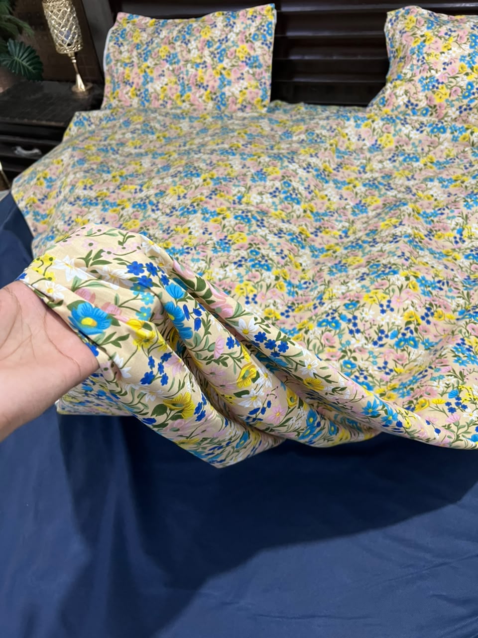 100% Pure Cotton Luxury Bedsheet – Soft, Breathable & Premium Quality