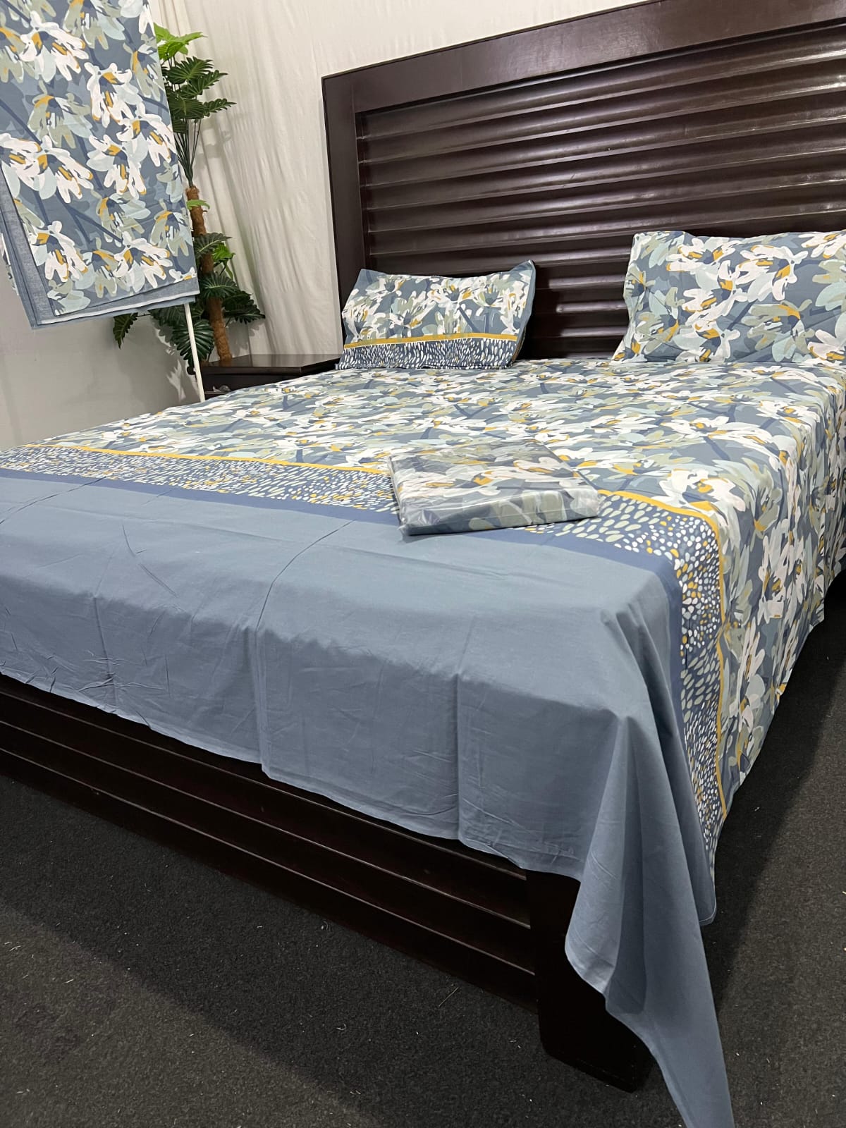 100% Pure Cotton Luxury Bedsheet – Soft, Breathable & Premium Quality