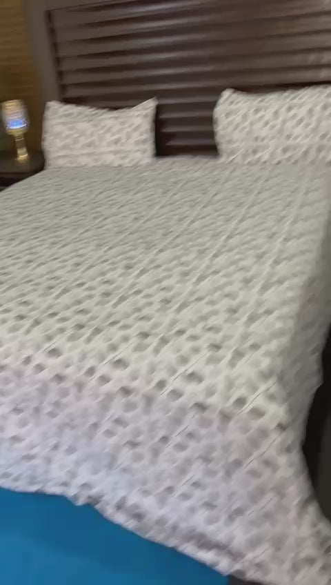 100% Pure Cotton Luxury Bedsheet – Soft, Breathable & Premium Quality